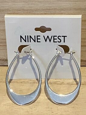 new Nine West Shiny Silver Oval Hoop Earrings